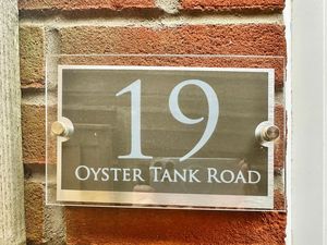 Oyster Tank Road- click for photo gallery